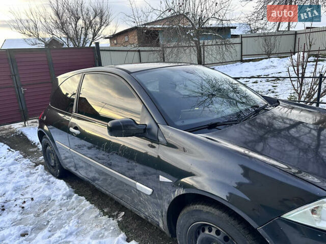 Черный Рено Меган, объемом двигателя 1.46 л и пробегом 349 тыс. км за 2800 $, фото 2 на Automoto.ua