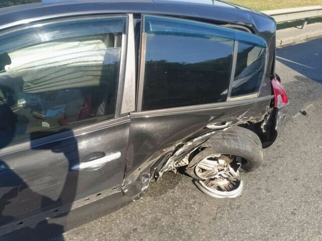 Рено Меган 2004 в Киеве на Automoto.ua Черный Рено Меган, объемом двигателя 1.5 л и пробегом 350 тыс. км за 1300 $, фото 1 на Automoto.ua