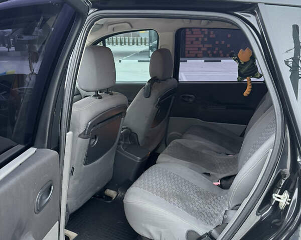 Чорний Рено Меган, об'ємом двигуна 1.46 л та пробігом 240 тис. км за 4000 $, фото 15 на Automoto.ua