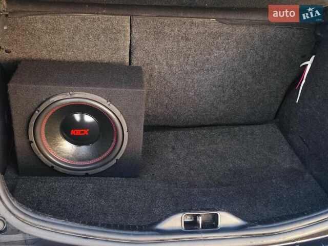 Черный Рено Меган, объемом двигателя 1.5 л и пробегом 240 тыс. км за 4800 $, фото 27 на Automoto.ua