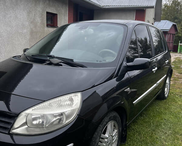 Чорний Рено Меган, об'ємом двигуна 1.6 л та пробігом 175 тис. км за 5100 $, фото 2 на Automoto.ua