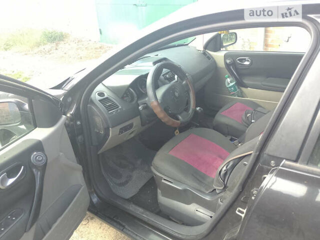 Черный Рено Меган, объемом двигателя 1.5 л и пробегом 311 тыс. км за 3900 $, фото 5 на Automoto.ua