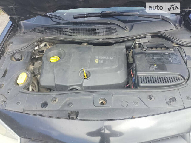 Черный Рено Меган, объемом двигателя 1.5 л и пробегом 311 тыс. км за 3900 $, фото 8 на Automoto.ua