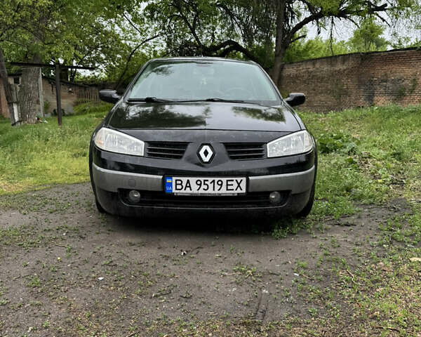 Черный Рено Меган, объемом двигателя 1.6 л и пробегом 229 тыс. км за 4000 $, фото 15 на Automoto.ua