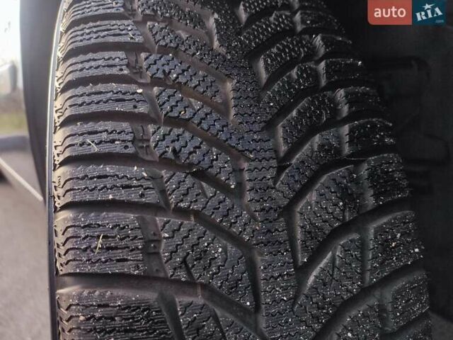 Черный Рено Меган, объемом двигателя 1.5 л и пробегом 240 тыс. км за 3700 $, фото 26 на Automoto.ua