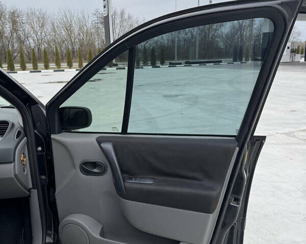 Чорний Рено Меган, об'ємом двигуна 1.46 л та пробігом 240 тис. км за 4000 $, фото 19 на Automoto.ua