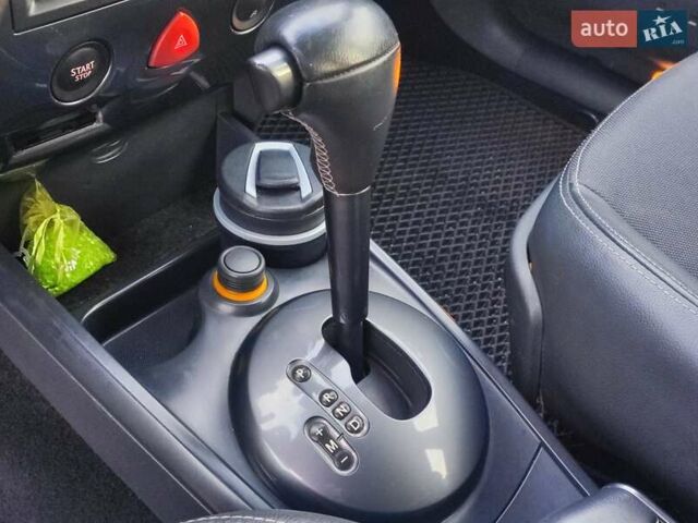 Черный Рено Меган, объемом двигателя 1.5 л и пробегом 240 тыс. км за 4800 $, фото 16 на Automoto.ua