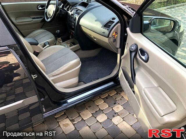 Черный Рено Меган, объемом двигателя 1.6 л и пробегом 189 тыс. км за 5400 $, фото 6 на Automoto.ua