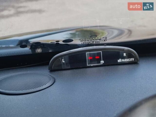 Черный Рено Меган, объемом двигателя 1.5 л и пробегом 240 тыс. км за 3700 $, фото 23 на Automoto.ua