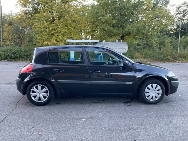 Черный Рено Меган, объемом двигателя 1.5 л и пробегом 235 тыс. км за 3850 $, фото 6 на Automoto.ua