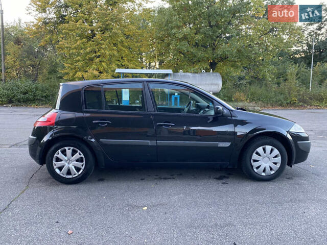 Рено Меган 2006 в Жмеренке на Automoto.ua Черный Рено Меган, объемом двигателя 1.46 л и пробегом 260 тыс. км за 3850 $, фото 7 на Automoto.ua