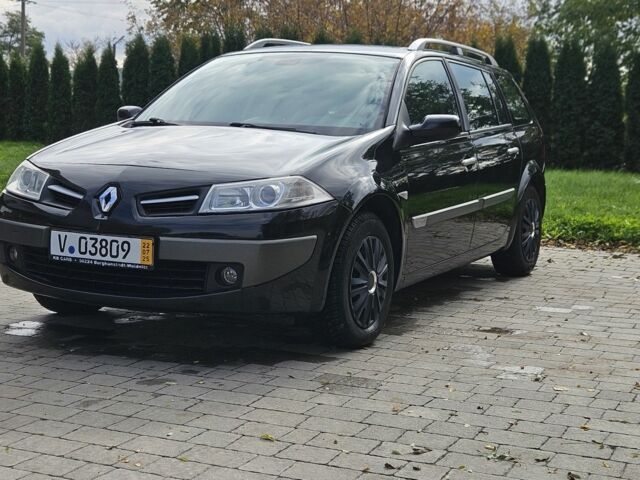 Черный Рено Меган, объемом двигателя 1.6 л и пробегом 198 тыс. км за 4750 $, фото 1 на Automoto.ua