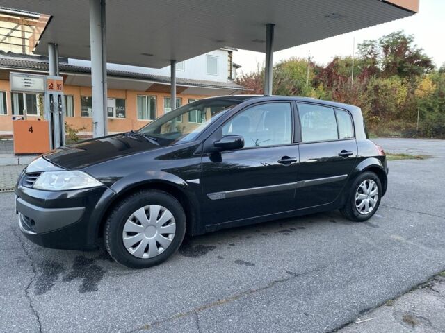 Черный Рено Меган, объемом двигателя 1.5 л и пробегом 235 тыс. км за 3850 $, фото 1 на Automoto.ua