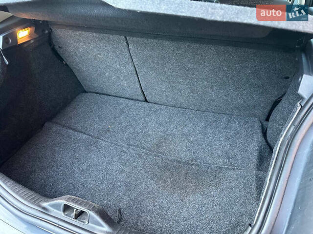 Черный Рено Меган, объемом двигателя 1.46 л и пробегом 237 тыс. км за 3600 $, фото 12 на Automoto.ua