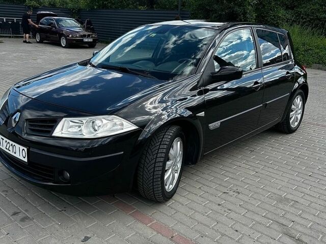 Чорний Рено Меган, об'ємом двигуна 2 л та пробігом 220 тис. км за 5400 $, фото 3 на Automoto.ua
