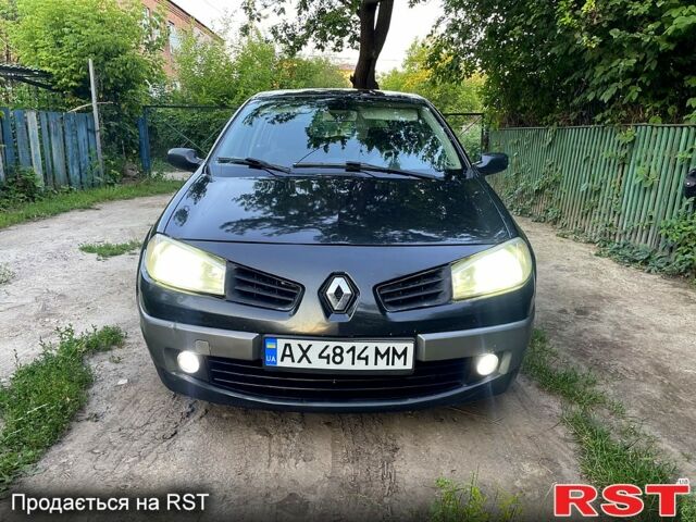 Черный Рено Меган, объемом двигателя 1.5 л и пробегом 250 тыс. км за 3650 $, фото 4 на Automoto.ua