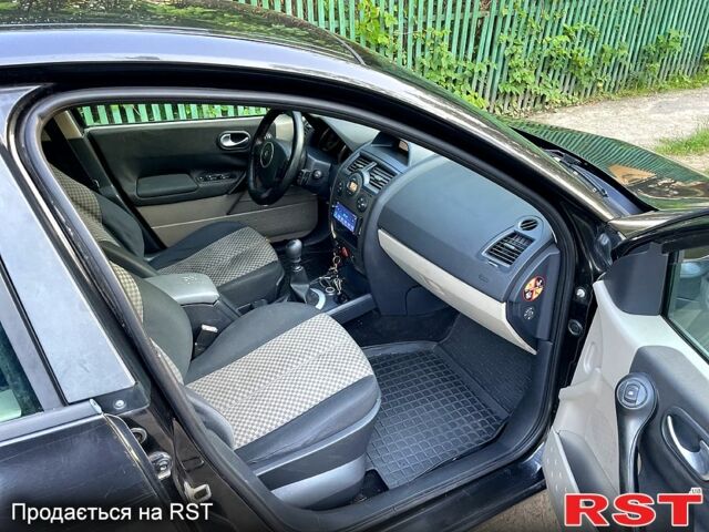 Черный Рено Меган, объемом двигателя 1.5 л и пробегом 250 тыс. км за 3650 $, фото 7 на Automoto.ua