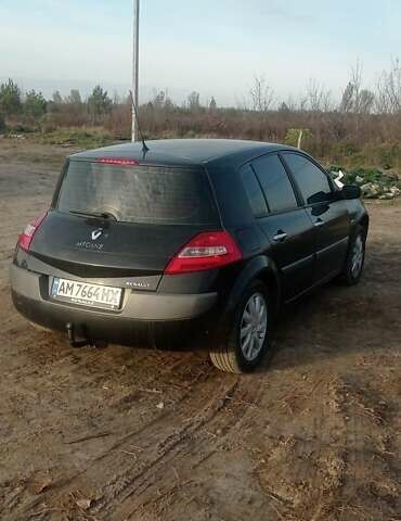 Черный Рено Меган, объемом двигателя 1.6 л и пробегом 229 тыс. км за 3300 $, фото 1 на Automoto.ua