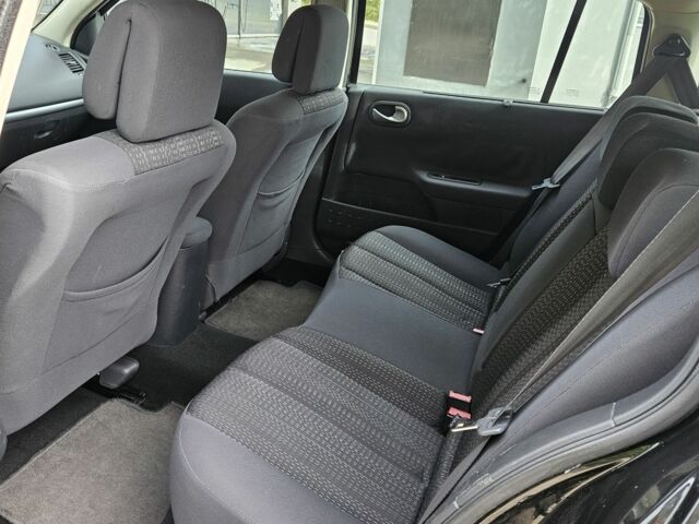 Черный Рено Меган, объемом двигателя 1.6 л и пробегом 198 тыс. км за 4750 $, фото 5 на Automoto.ua