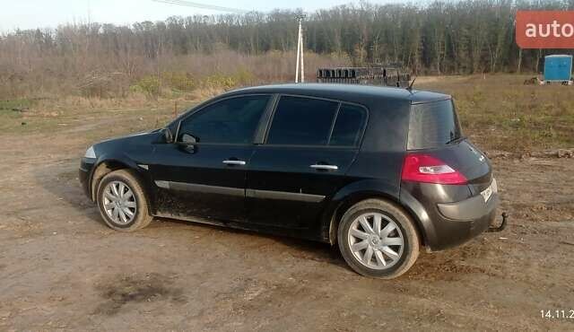 Черный Рено Меган, объемом двигателя 1.6 л и пробегом 229 тыс. км за 3300 $, фото 2 на Automoto.ua