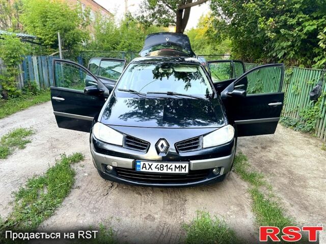 Черный Рено Меган, объемом двигателя 1.5 л и пробегом 250 тыс. км за 3650 $, фото 5 на Automoto.ua