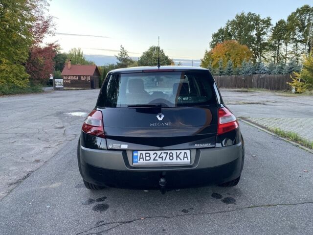 Черный Рено Меган, объемом двигателя 1.5 л и пробегом 235 тыс. км за 3850 $, фото 4 на Automoto.ua