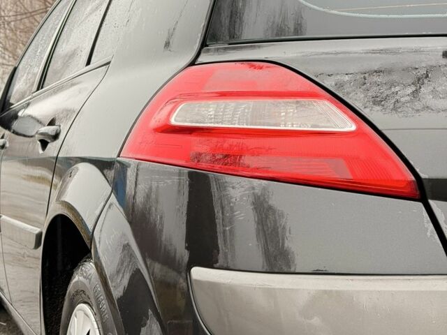 Черный Рено Меган, объемом двигателя 1.5 л и пробегом 261 тыс. км за 3250 $, фото 3 на Automoto.ua