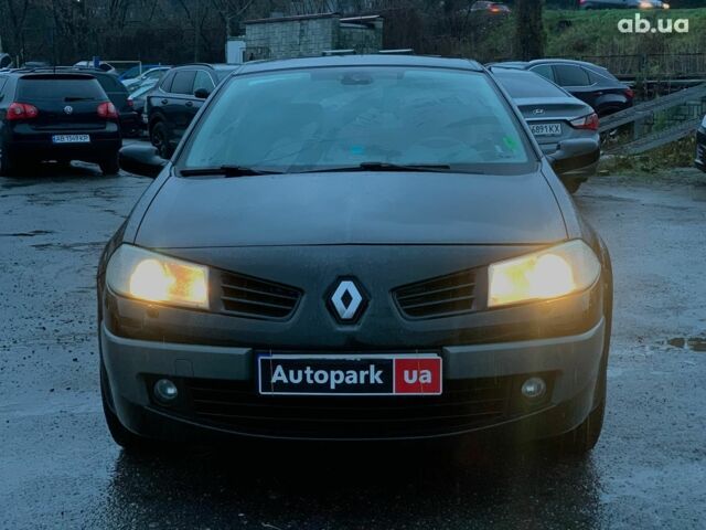 Черный Рено Меган, объемом двигателя 1.6 л и пробегом 323 тыс. км за 4990 $, фото 1 на Automoto.ua