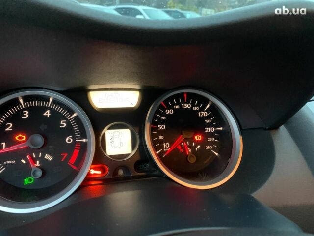 Черный Рено Меган, объемом двигателя 1.6 л и пробегом 323 тыс. км за 4990 $, фото 12 на Automoto.ua