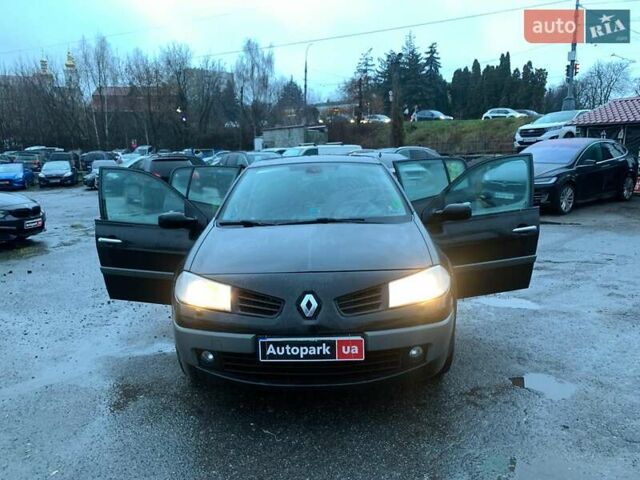 Чорний Рено Меган, об'ємом двигуна 1.6 л та пробігом 323 тис. км за 4990 $, фото 27 на Automoto.ua