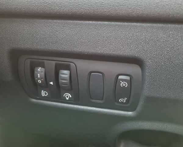 Чорний Рено Меган, об'ємом двигуна 1.6 л та пробігом 120 тис. км за 4700 $, фото 17 на Automoto.ua