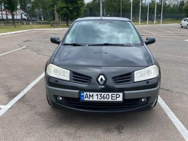 Чорний Рено Меган, об'ємом двигуна 1.6 л та пробігом 323 тис. км за 4500 $, фото 2 на Automoto.ua