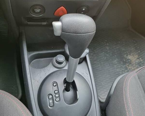 Чорний Рено Меган, об'ємом двигуна 1.6 л та пробігом 120 тис. км за 4700 $, фото 19 на Automoto.ua