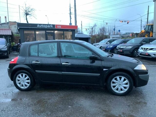 Чорний Рено Меган, об'ємом двигуна 1.6 л та пробігом 323 тис. км за 4990 $, фото 3 на Automoto.ua