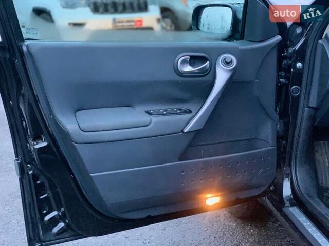Чорний Рено Меган, об'ємом двигуна 1.6 л та пробігом 323 тис. км за 4990 $, фото 24 на Automoto.ua