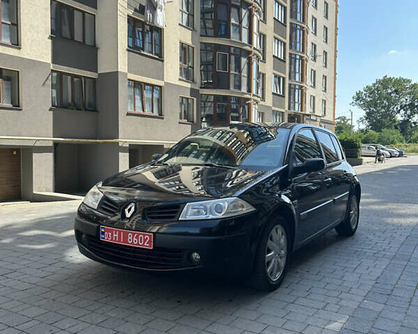 Черный Рено Меган, объемом двигателя 2 л и пробегом 219 тыс. км за 6350 $, фото 13 на Automoto.ua