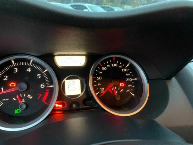 Черный Рено Меган, объемом двигателя 1.6 л и пробегом 323 тыс. км за 4490 $, фото 12 на Automoto.ua