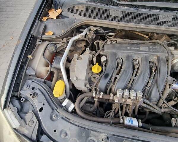 Чорний Рено Меган, об'ємом двигуна 1.6 л та пробігом 120 тис. км за 4700 $, фото 7 на Automoto.ua