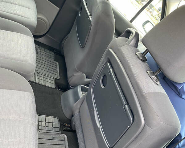 Черный Рено Меган, объемом двигателя 1.6 л и пробегом 201 тыс. км за 6300 $, фото 18 на Automoto.ua