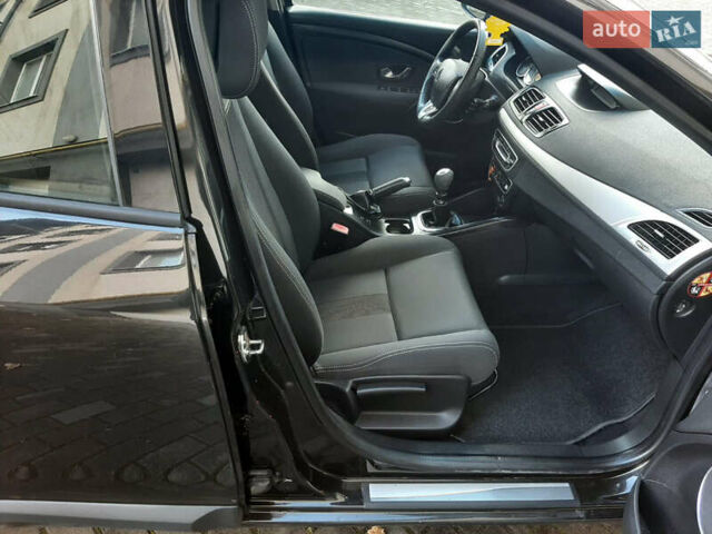 Рено Меган 2008 в Коломые на Automoto.ua Черный Рено Меган, объемом двигателя 1.6 л и пробегом 174 тыс. км за 6999 $, фото 13 на Automoto.ua