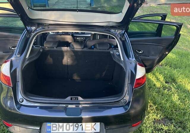 Чорний Рено Меган, об'ємом двигуна 1.6 л та пробігом 214 тис. км за 7500 $, фото 8 на Automoto.ua