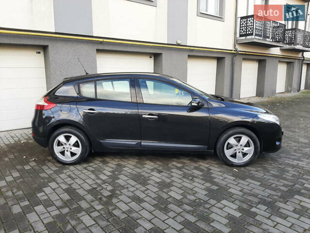 Рено Меган 2008 в Коломые на Automoto.ua Черный Рено Меган, объемом двигателя 1.6 л и пробегом 174 тыс. км за 6999 $, фото 8 на Automoto.ua