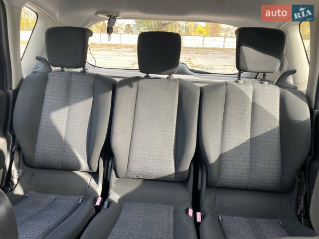 Черный Рено Меган, объемом двигателя 1.6 л и пробегом 201 тыс. км за 6300 $, фото 17 на Automoto.ua