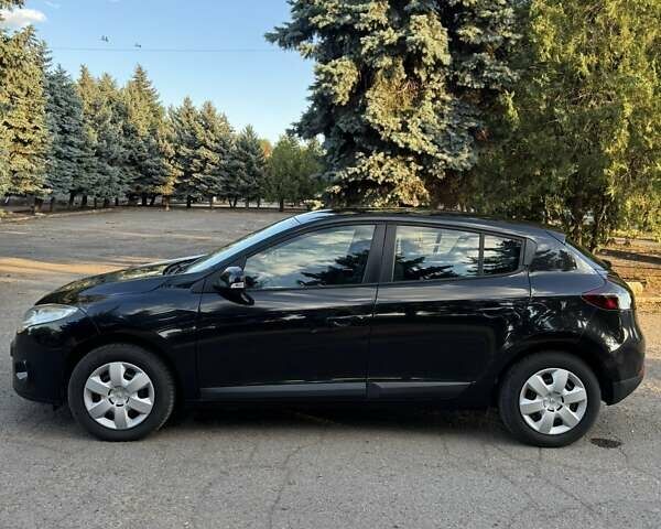 Черный Рено Меган, объемом двигателя 1.6 л и пробегом 204 тыс. км за 6500 $, фото 3 на Automoto.ua