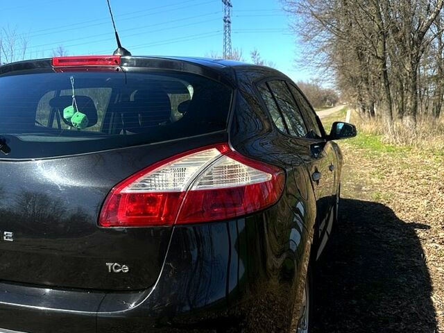 Рено Меган 2009 в Кропивницком (Кировограде) на Automoto.ua Черный Рено Меган, объемом двигателя 1.4 л и пробегом 245 тыс. км за 7400 $, фото 2 на Automoto.ua