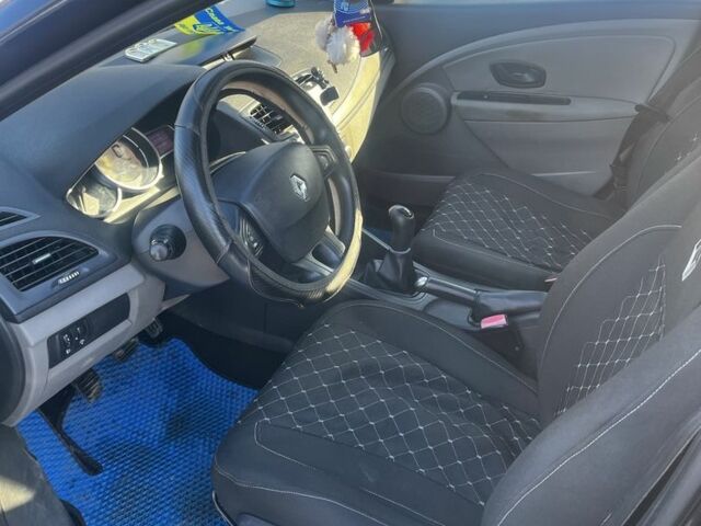 Чорний Рено Меган, об'ємом двигуна 1.5 л та пробігом 258 тис. км за 5150 $, фото 5 на Automoto.ua