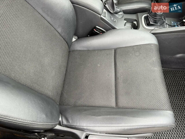 Черный Рено Меган, объемом двигателя 1.5 л и пробегом 261 тыс. км за 5500 $, фото 31 на Automoto.ua