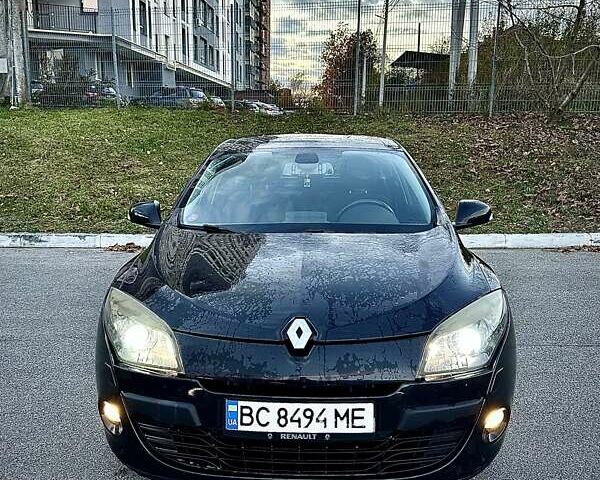 Рено Меган 2009 в Львове на Automoto.ua Черный Рено Меган, объемом двигателя 1.6 л и пробегом 160 тыс. км за 7500 $, фото 8 на Automoto.ua