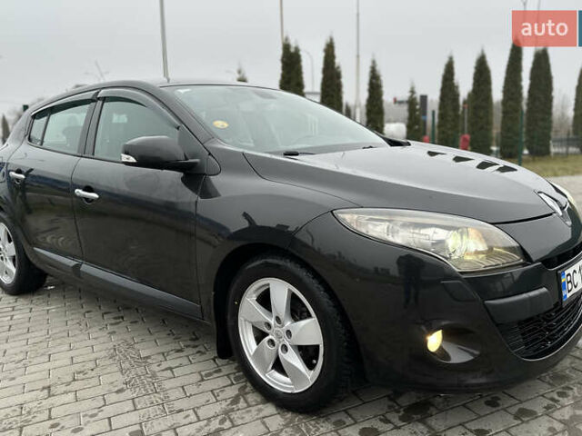 Черный Рено Меган, объемом двигателя 1.5 л и пробегом 268 тыс. км за 5300 $, фото 2 на Automoto.ua