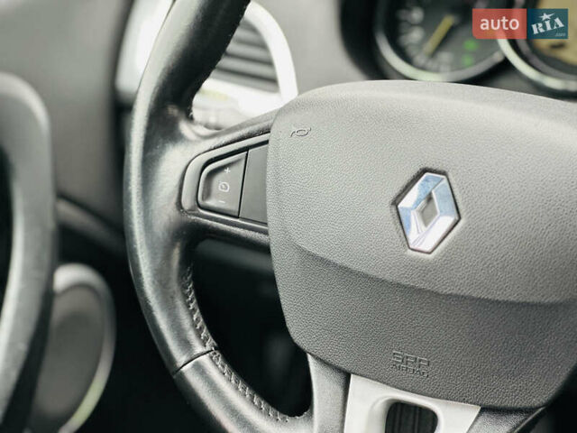 Рено Меган 2009 в Харькове на Automoto.ua Черный Рено Меган, объемом двигателя 1.6 л и пробегом 225 тыс. км за 7600 $, фото 30 на Automoto.ua